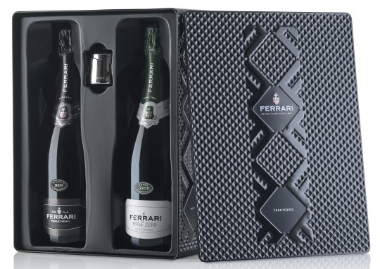 Ferrari, Black tin Gift box voor 2 fles + Stopper (Fles niet inbegrepen) nvt - 0 l